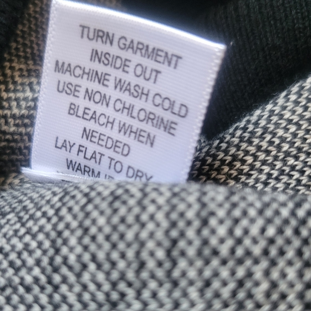 Paul Fredrick Black and Gray Checkered Quarter Zip Mock Neck Sweater - Picture 6 of 9